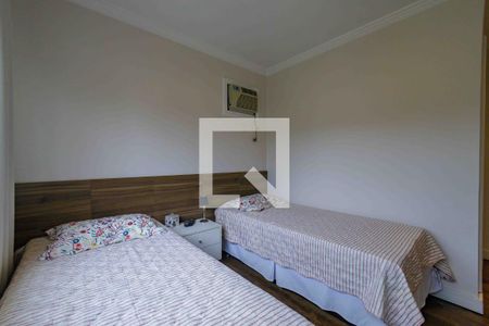 Casa de condomínio à venda com 280m², 5 quartos e 3 vagasSuíte 3