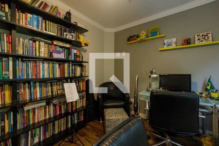 Casa de condomínio à venda com 280m², 5 quartos e 3 vagasEscritório