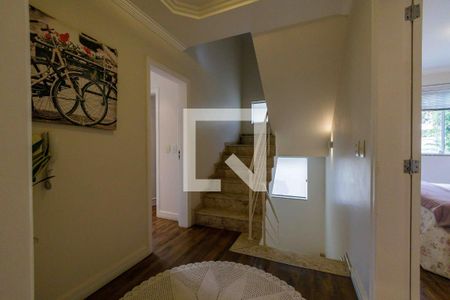 Casa de condomínio à venda com 280m², 5 quartos e 3 vagasHall