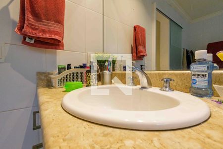 Casa de condomínio à venda com 280m², 5 quartos e 3 vagasBanheiro Suíte 1