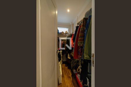 Casa de condomínio à venda com 280m², 5 quartos e 3 vagasArmário Suíte 3