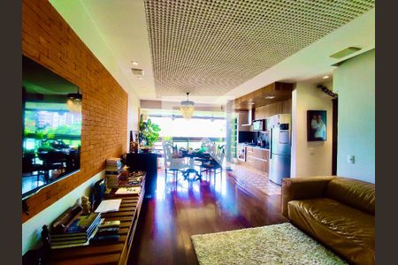 Sala  de apartamento à venda com 2 quartos, 85m² em Leblon, Rio de Janeiro