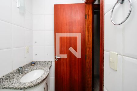 Banheiro Social de apartamento à venda com 3 quartos, 98m² em Ipiranga, Belo Horizonte