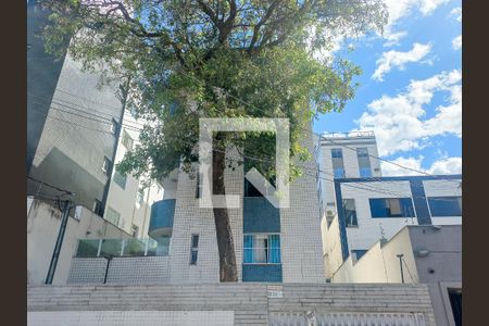 Apartamento à venda com 98m², 3 quartos e 2 vagasFachada
