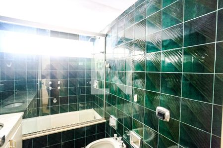 Apartamento para alugar com 180m², 3 quartos e 3 vagasSuíte - Banheiro