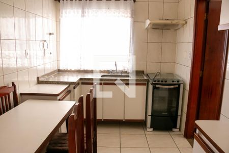 Apartamento à venda com 71m², 2 quartos e 2 vagas Apartamento à venda com 71m², 2 quartos e 2 vagasCozinha