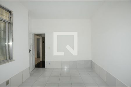 Quarto 1 de apartamento para alugar com 2 quartos, 50m² em Madureira, Rio de Janeiro