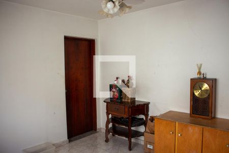 Quarto 2 de casa à venda com 4 quartos, 200m² em Vila Germinal, São Paulo