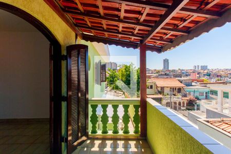 Varanda do Quarto 4 de casa à venda com 5 quartos, 200m² em Jardim Mimar, São Paulo