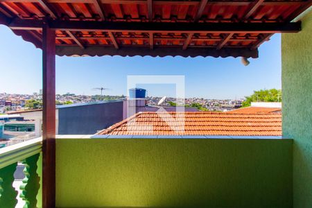 Casa à venda com 200m², 5 quartos e 2 vagas Casa à venda com 200m², 5 quartos e 2 vagasVaranda do Quarto 4