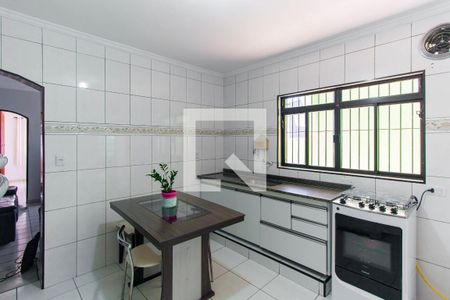 Casa à venda com 200m², 5 quartos e 2 vagas Casa à venda com 200m², 5 quartos e 2 vagasCozinha