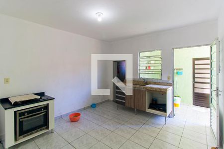 Casa à venda com 200m², 5 quartos e 2 vagas Casa à venda com 200m², 5 quartos e 2 vagasCozinha 2 - Edícula