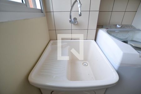 Apartamento à venda com 81m², 3 quartos e 1 vagaÁrea de Serviço