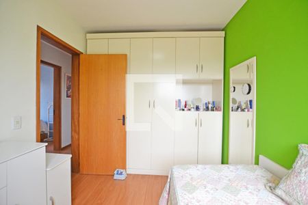 Apartamento à venda com 81m², 3 quartos e 1 vagaQuarto 2