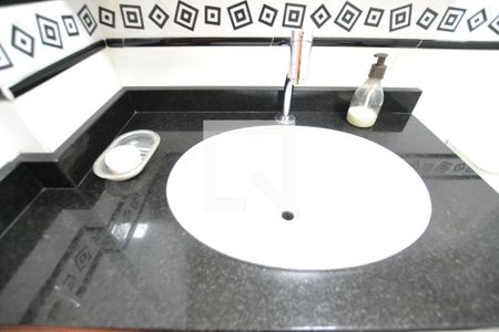 Apartamento à venda com 81m², 3 quartos e 1 vagaBanheiro