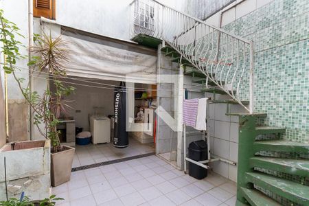 Casa para alugar com 260m², 5 quartos e 3 vagas Casa para alugar com 260m², 5 quartos e 3 vagasQuintal