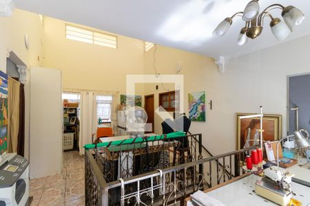 Hall dos quartos de casa para alugar com 5 quartos, 260m² em Vila Elza, Campinas
