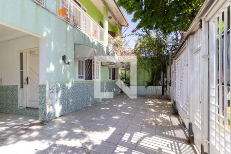 Casa para alugar com 260m², 5 quartos e 3 vagas Casa para alugar com 260m², 5 quartos e 3 vagasVagas de garagem