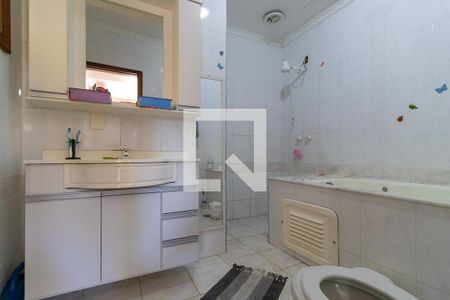 Casa para alugar com 260m², 5 quartos e 3 vagas Casa para alugar com 260m², 5 quartos e 3 vagasBanheiro da suíte 1