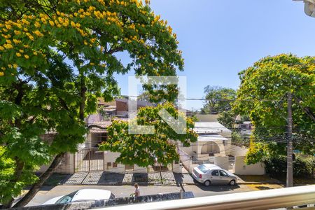 Casa para alugar com 260m², 5 quartos e 3 vagas Casa para alugar com 260m², 5 quartos e 3 vagasVista do quarto 2