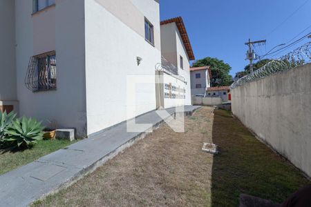 Entrada de apartamento para alugar com 2 quartos, 48m² em Juliana, Belo Horizonte
