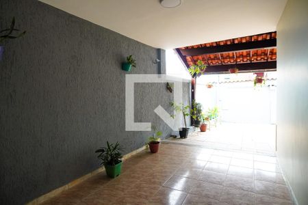 Casa para alugar com 250m², 4 quartos e 3 vagas Casa para alugar com 250m², 4 quartos e 3 vagasGaragem