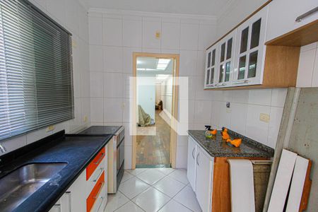 Casa à venda com 282m², 3 quartos e 2 vagasCozinha