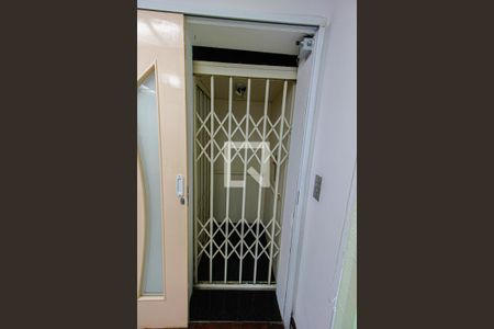 Casa à venda com 282m², 3 quartos e 2 vagasElevador