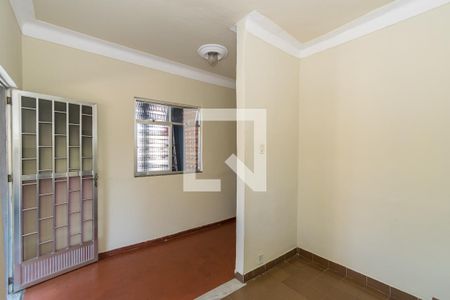 Sala de Estar (2º andar) de casa à venda com 2 quartos, 103m² em Brás de Pina, Rio de Janeiro