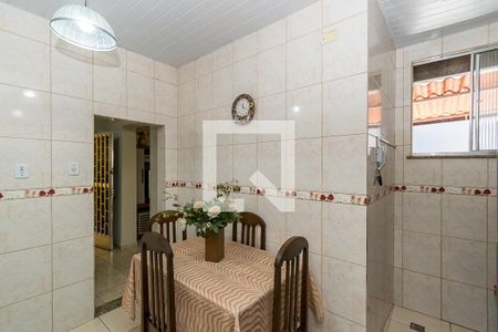 Casa à venda com 103m², 2 quartos e sem vaga Casa à venda com 103m², 2 quartos e sem vagaCozinha