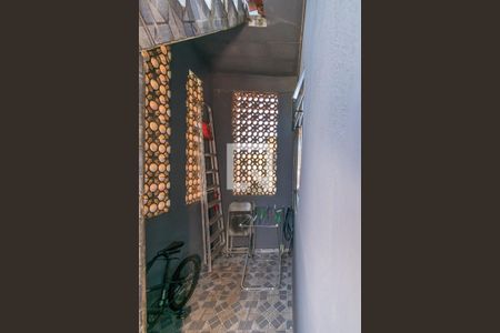 Casa à venda com 103m², 2 quartos e sem vaga Casa à venda com 103m², 2 quartos e sem vagaVaranda do 2º andar