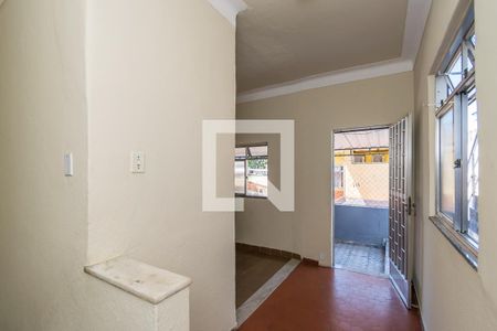 Sala de Estar (2º andar) de casa à venda com 2 quartos, 103m² em Brás de Pina, Rio de Janeiro