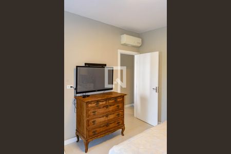 Suíte de casa para alugar com 2 quartos, 200m² em Ingleses do Rio Vermelho, Florianópolis