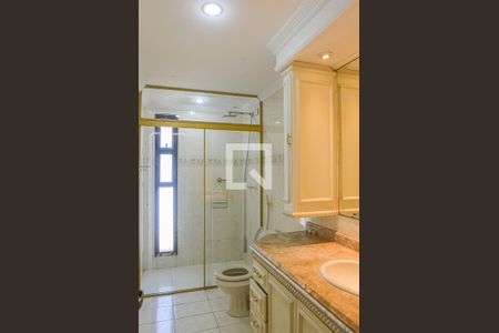 Apartamento à venda com 326m², 3 quartos e 3 vagasBanheiro