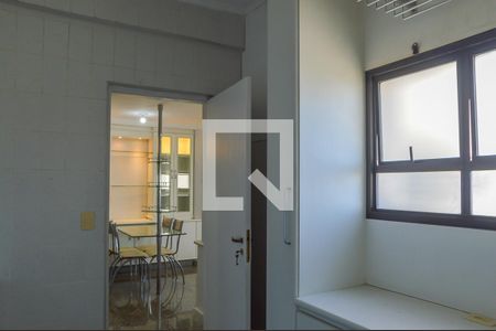 Apartamento à venda com 326m², 3 quartos e 3 vagasÁrea de Serviço