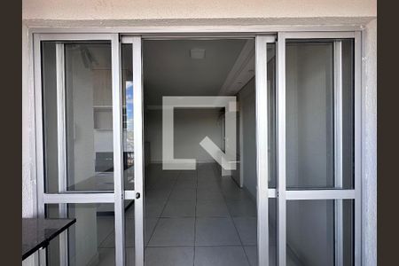 Apartamento para alugar com 72m², 2 quartos e 2 vagas Apartamento para alugar com 72m², 2 quartos e 2 vagasSacada