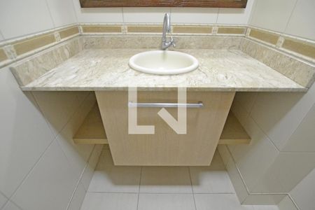 Lavabo de apartamento para alugar com 3 quartos, 250m² em Menino Deus, Porto Alegre