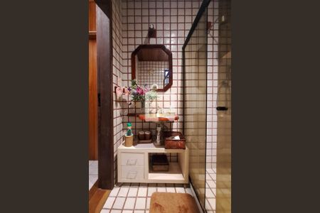 Casa para alugar com 556m², 3 quartos e 2 vagasBanheiro da Suíte 1