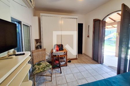 Casa para alugar com 556m², 3 quartos e 2 vagasSuíte 2