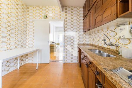 Apartamento à venda com 110m², 3 quartos e sem vagaCozinha