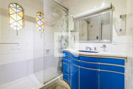 Apartamento à venda com 110m², 3 quartos e sem vagaBanheiro da Suíte