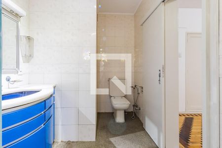 Apartamento à venda com 110m², 3 quartos e sem vagaBanheiro da Suíte