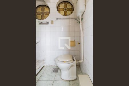 Apartamento à venda com 110m², 3 quartos e sem vagaBanheiro de Serviço