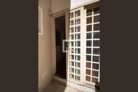 Hall de Entrada de casa à venda com 1 quarto, 75m² em Vila Bonilha Nova, São Paulo