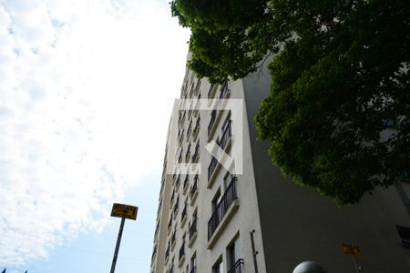 Apartamento para alugar com 42m², 1 quarto e 1 vaga Apartamento para alugar com 42m², 1 quarto e 1 vagaFachada