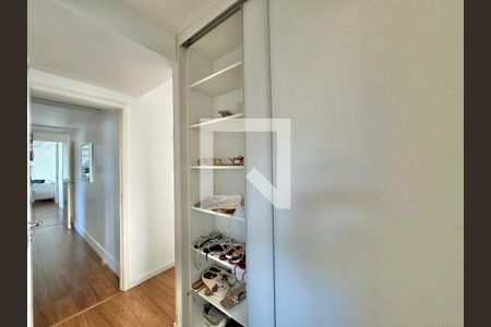Apartamento à venda com 318m², 5 quartos e 4 vagasCorredor - Sapateira