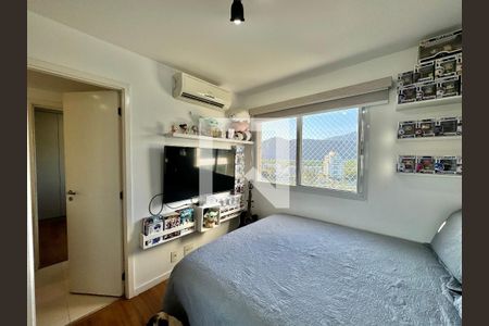 Apartamento à venda com 318m², 5 quartos e 4 vagasSuíte 3 (Canadense)