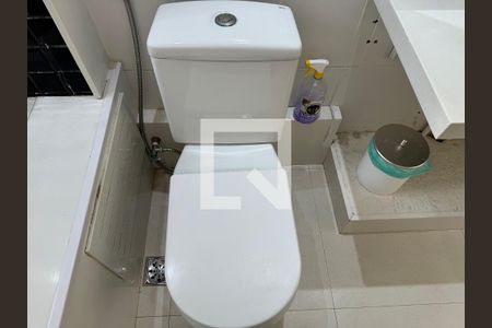 Apartamento à venda com 318m², 5 quartos e 4 vagasSuíte 1 - Banheiro
