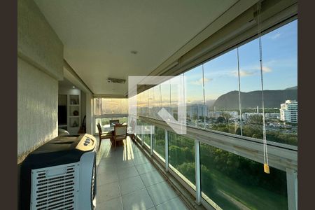 Varanda de apartamento à venda com 5 quartos, 318m² em Barra da Tijuca, Rio de Janeiro