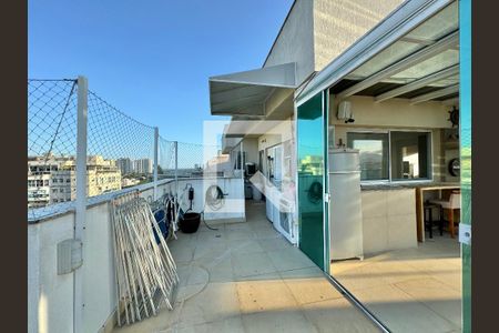 Apartamento à venda com 318m², 5 quartos e 4 vagasTerraço - Lavanderia